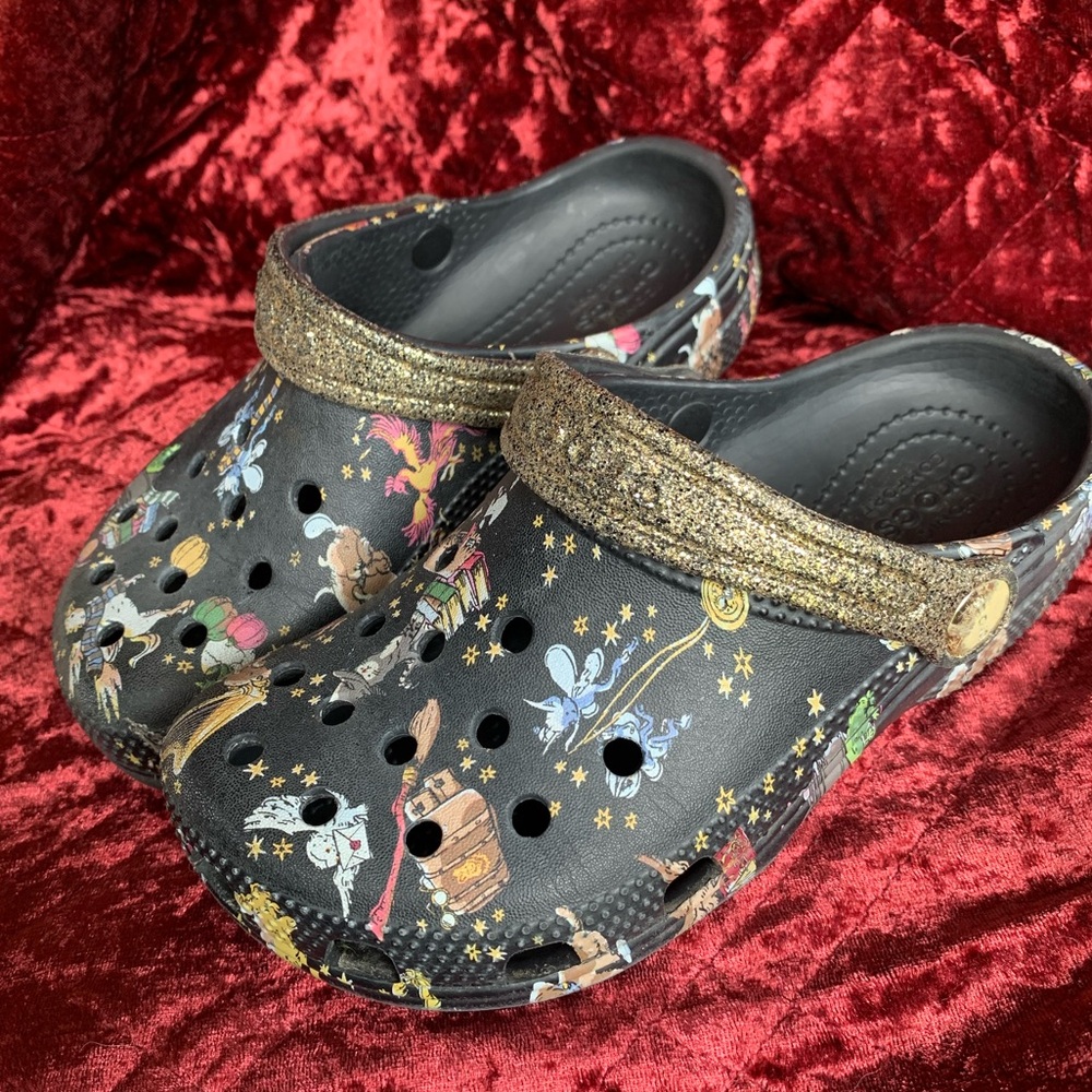 VERA BRADLEY HARRY POTTER CROCS KIDS SIZE 13